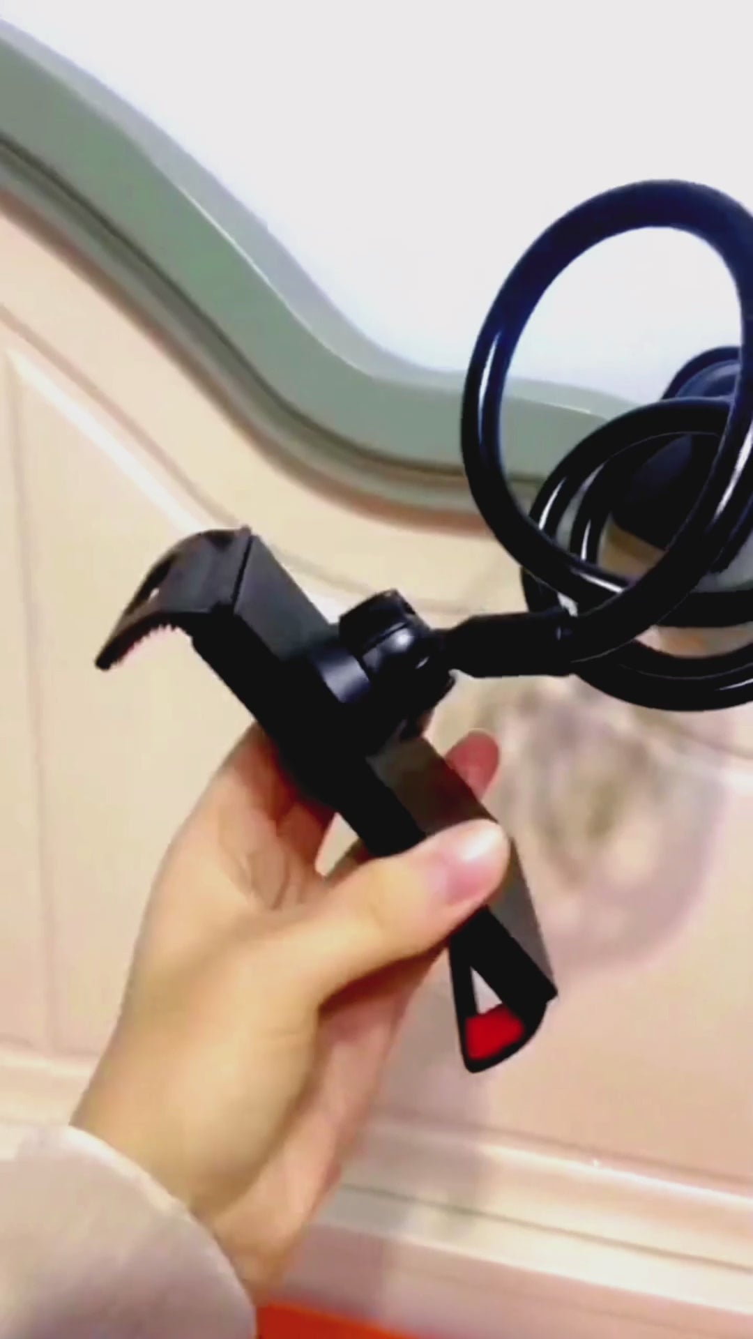 Charger la vidéo : 